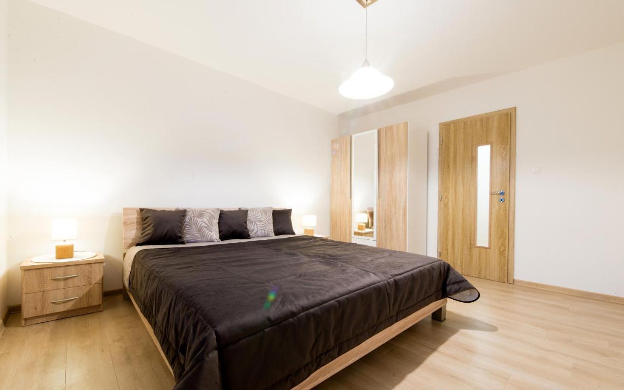 Apartman Razusa Centrum Banska Bystrica Exterior photo